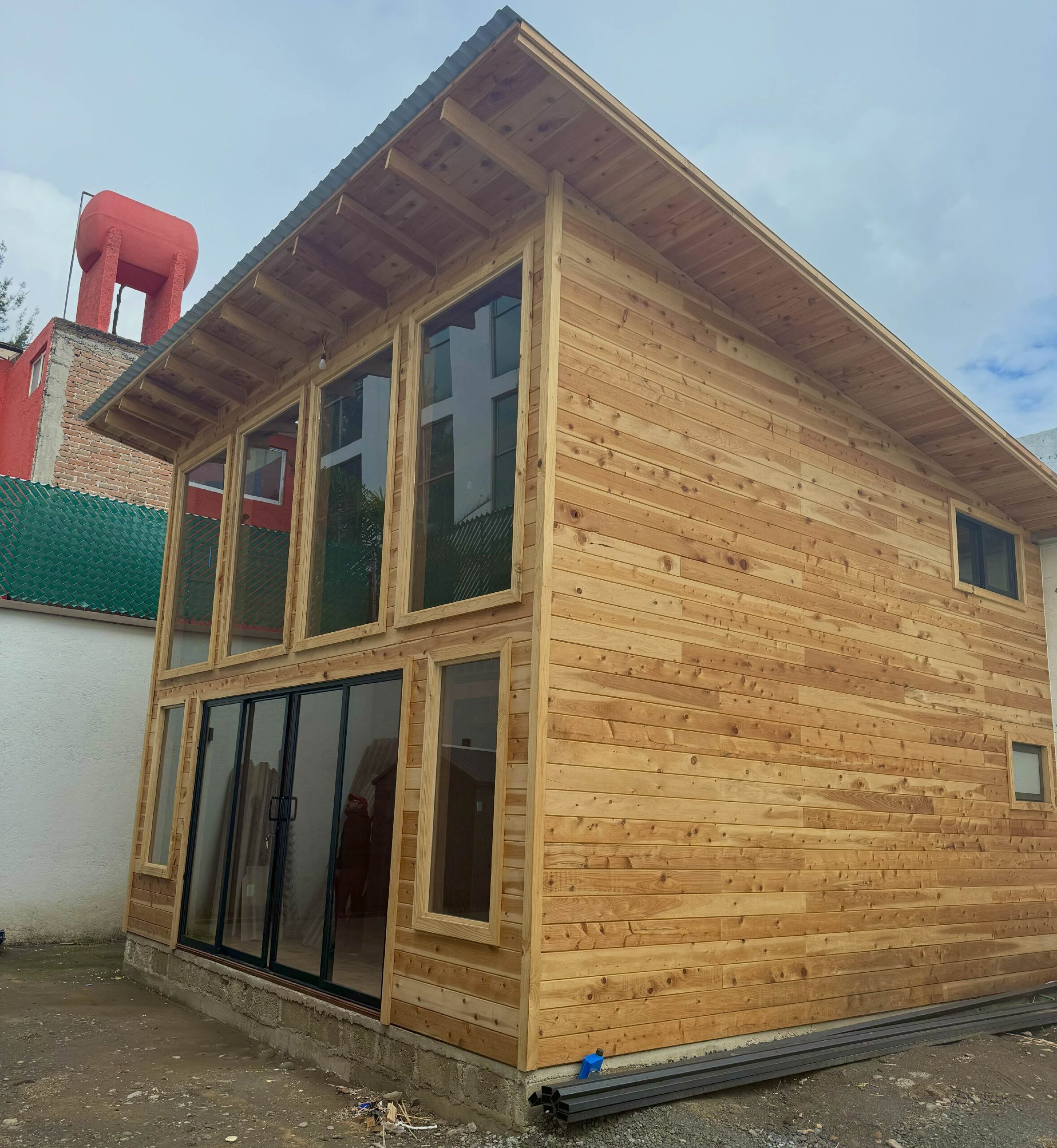 80cb56ed 72cc 453d 8a03 9f8463f1a1dd